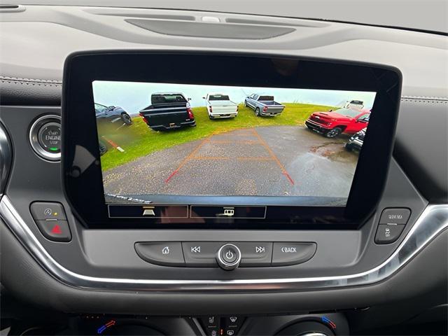 new 2025 Chevrolet Blazer car, priced at $39,171