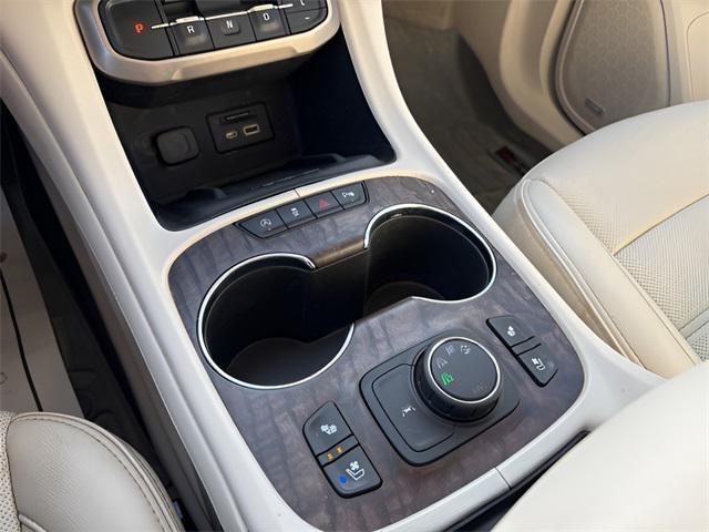 used 2021 GMC Acadia car, priced at $25,527