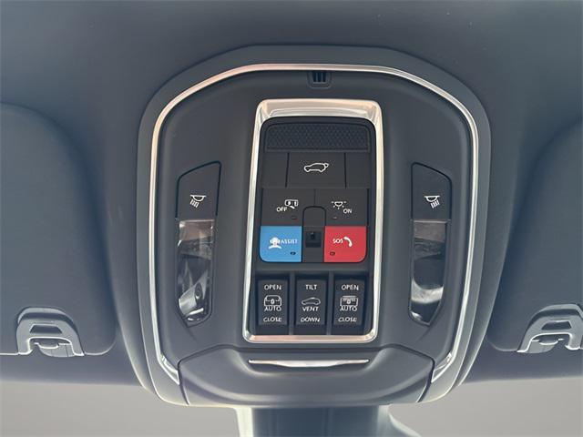 used 2022 Jeep Wagoneer car, priced at $37,264