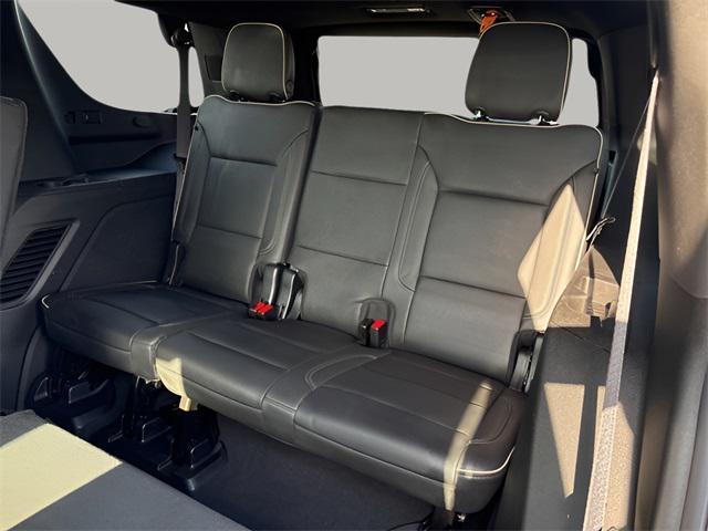 used 2024 GMC Yukon car, priced at $61,977
