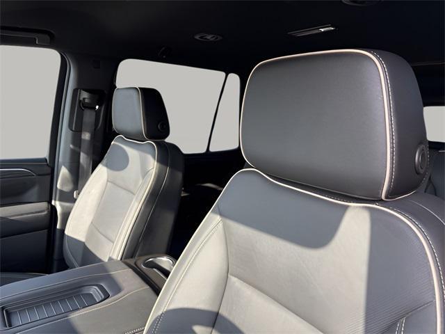 used 2024 GMC Yukon car, priced at $61,977