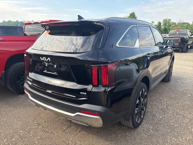 used 2024 Kia Sorento car, priced at $37,393