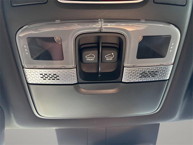 used 2024 Kia Telluride car, priced at $40,277