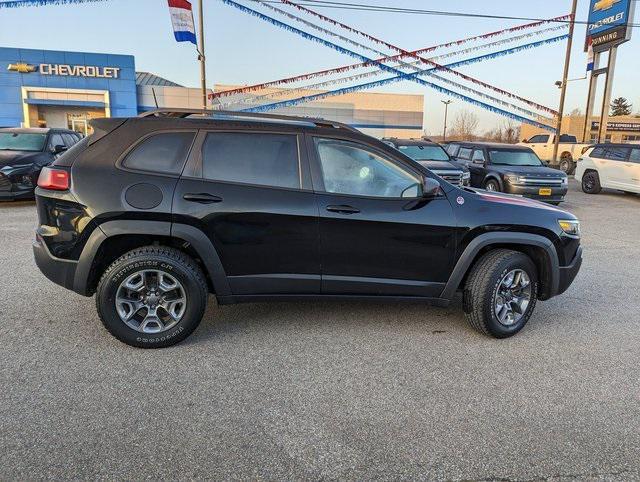 used 2019 Jeep Cherokee car, priced at $20,807