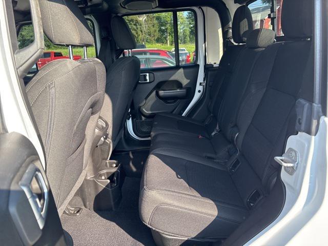 used 2021 Jeep Gladiator car, priced at $30,977