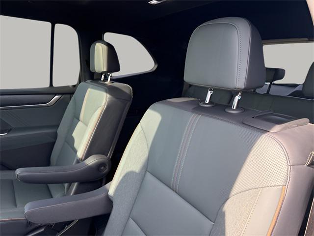 used 2024 GMC Acadia car, priced at $44,779