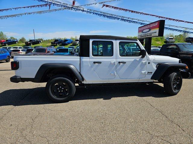 new 2024 Jeep Gladiator car, priced at $35,734