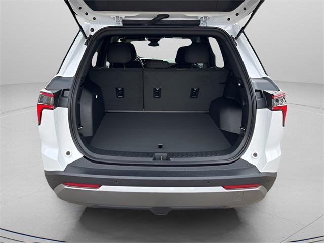 new 2026 Chevrolet Equinox car, priced at $31,083