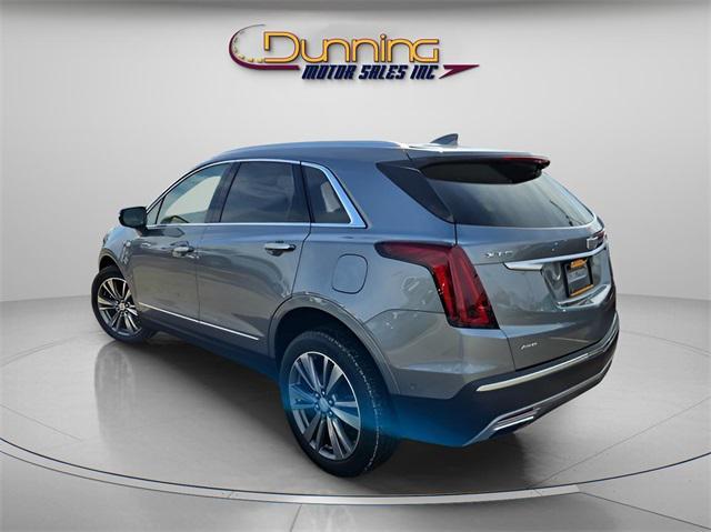 used 2022 Cadillac XT5 car, priced at $29,877