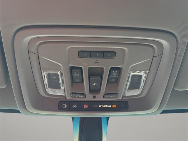 used 2020 Chevrolet Silverado 1500 car, priced at $34,331
