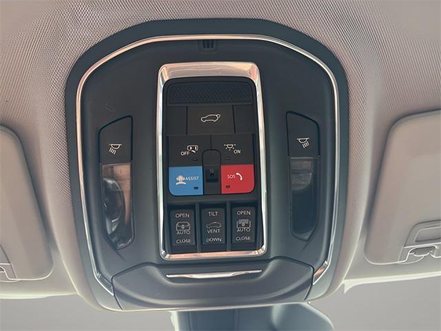 used 2021 Jeep Grand Cherokee L car, priced at $28,783