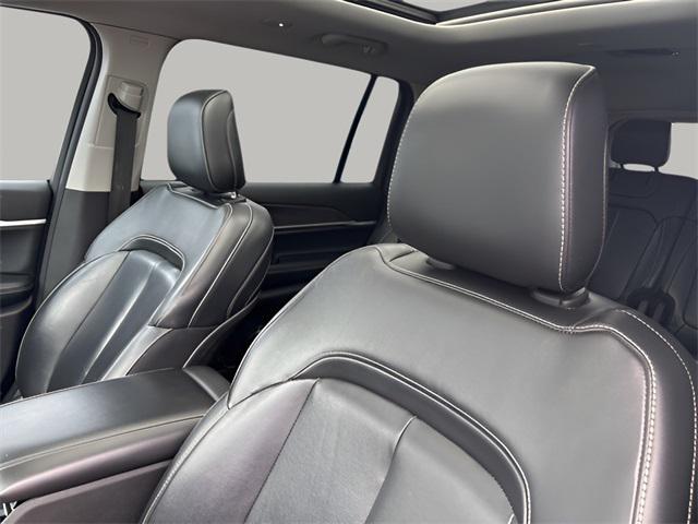 used 2021 Jeep Grand Cherokee L car, priced at $28,783