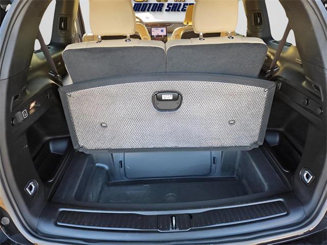 used 2025 Jeep Grand Cherokee L car, priced at $41,886