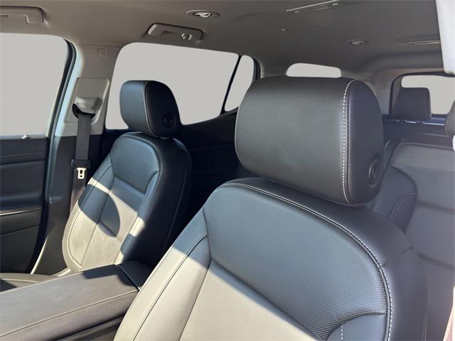 used 2023 GMC Acadia car, priced at $30,977