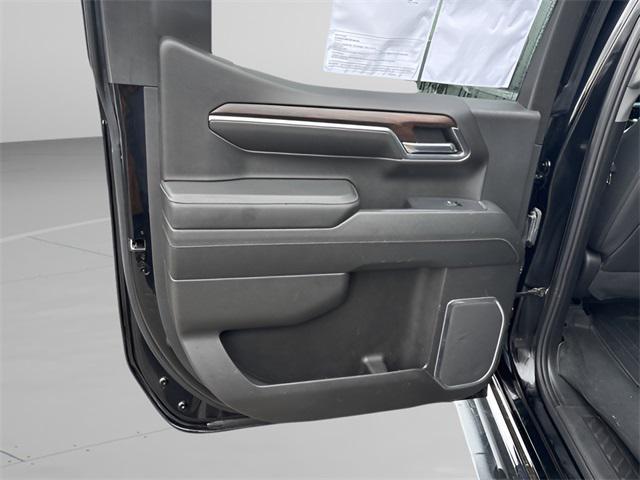 used 2023 GMC Sierra 1500 car, priced at $42,460