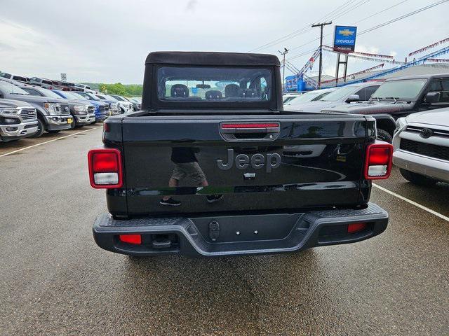 new 2024 Jeep Gladiator car, priced at $36,252