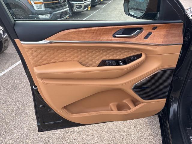 used 2024 Jeep Grand Cherokee L car, priced at $63,977