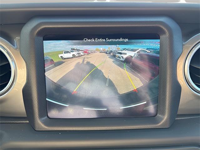 used 2021 Jeep Wrangler Unlimited car, priced at $25,751