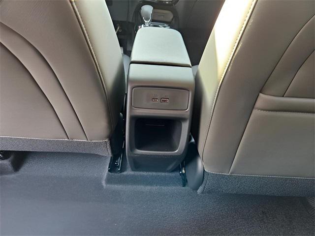 new 2025 Chevrolet Trax car, priced at $26,290