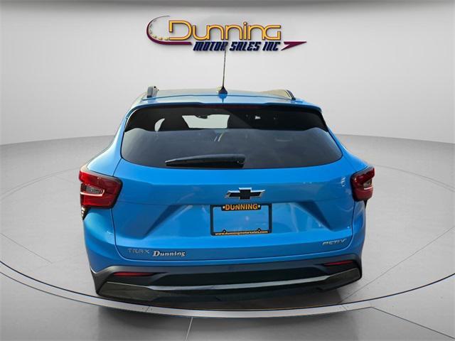new 2025 Chevrolet Trax car, priced at $26,290