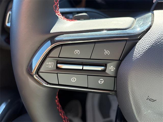 used 2025 Chevrolet Traverse car, priced at $52,152