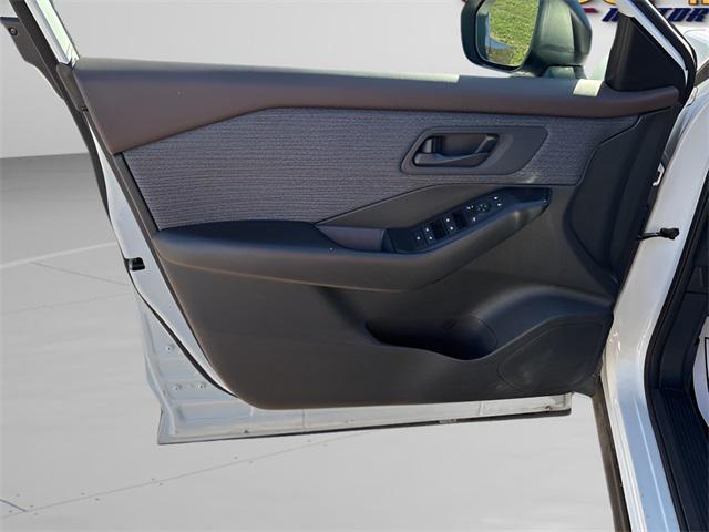 used 2023 Nissan Rogue car, priced at $19,218