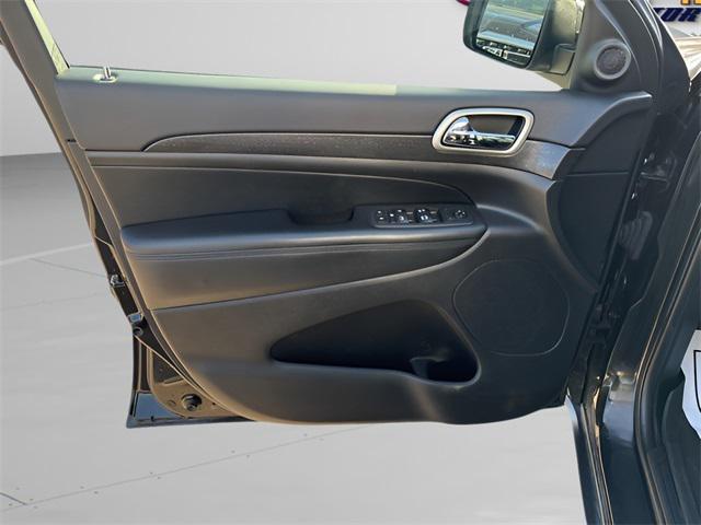 used 2018 Jeep Grand Cherokee car, priced at $15,877