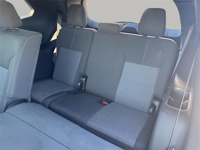 used 2025 GMC Acadia car, priced at $38,279