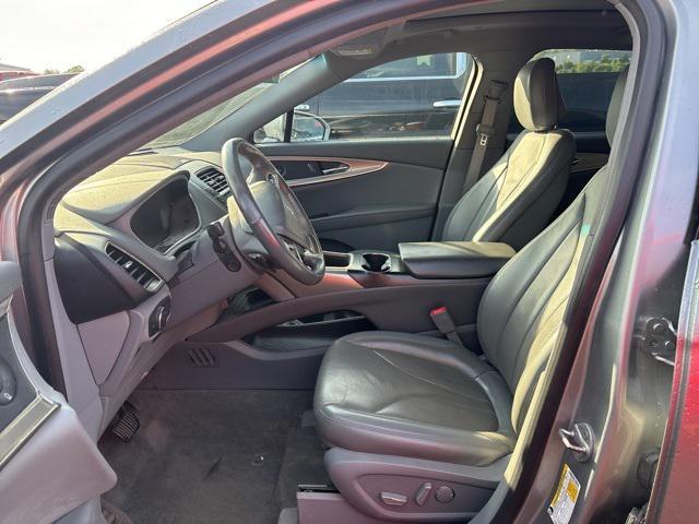 used 2020 Lincoln Nautilus car, priced at $25,977