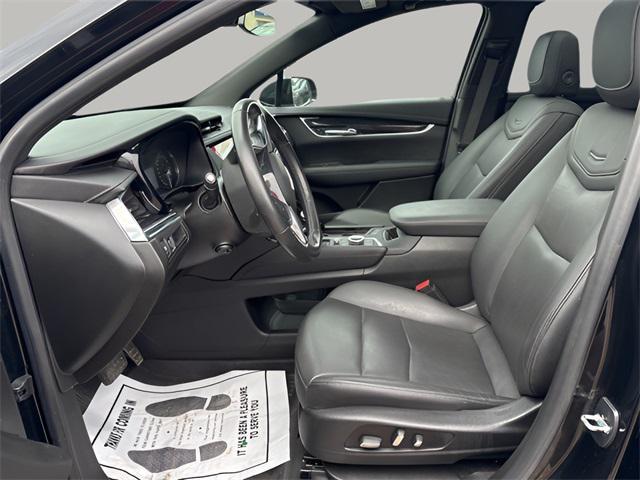 used 2021 Cadillac XT5 car, priced at $28,313