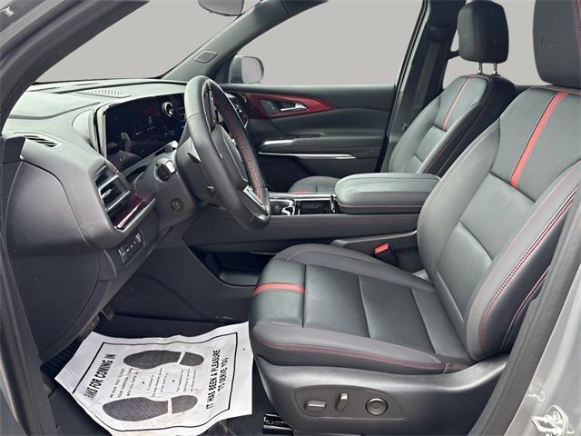 used 2024 Chevrolet Traverse car, priced at $54,925