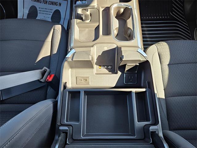 new 2025 Chevrolet Silverado 1500 car, priced at $51,668
