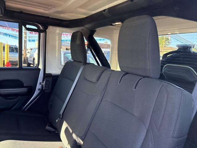 used 2019 Jeep Wrangler Unlimited car, priced at $27,225