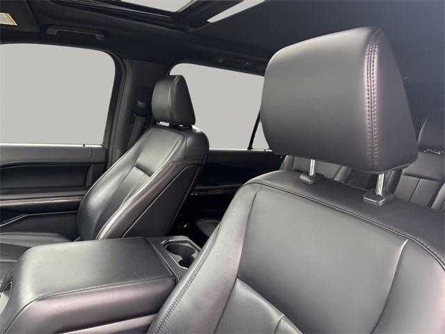 used 2021 Ford Expedition car, priced at $31,722