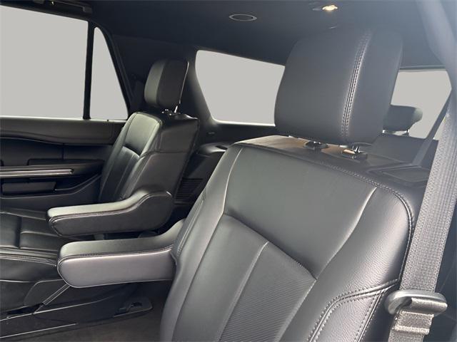used 2021 Ford Expedition car, priced at $31,722