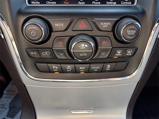 used 2018 Jeep Grand Cherokee car, priced at $19,177