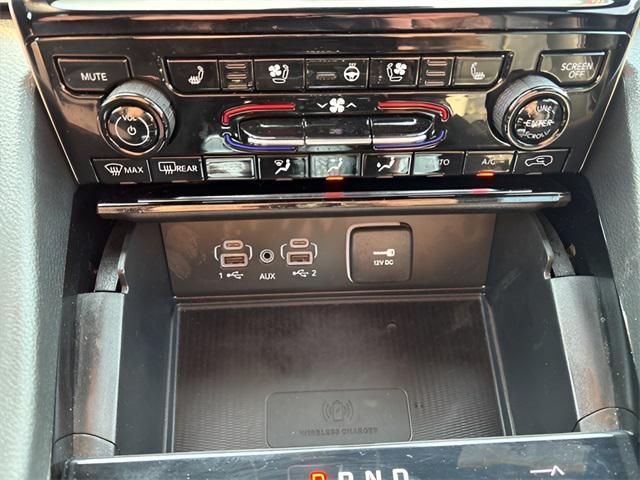 used 2025 Jeep Grand Cherokee L car, priced at $48,577