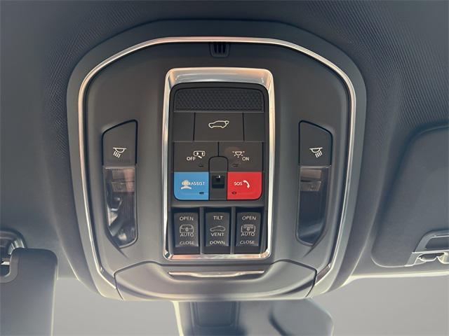 used 2025 Jeep Grand Cherokee L car, priced at $48,577