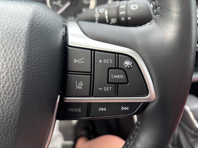 used 2023 Toyota Highlander car, priced at $43,877