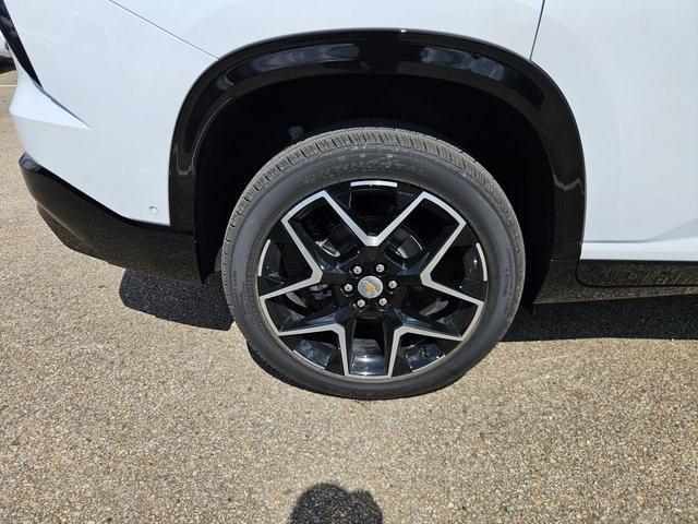 new 2026 Chevrolet Traverse car, priced at $57,274