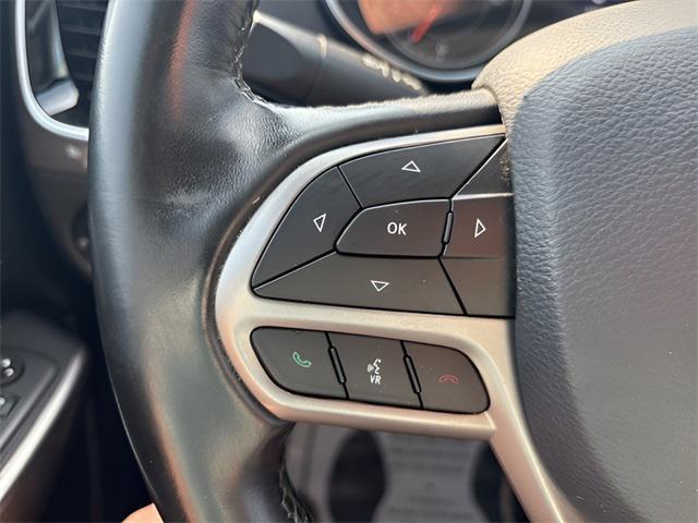 used 2021 Jeep Cherokee car, priced at $20,977