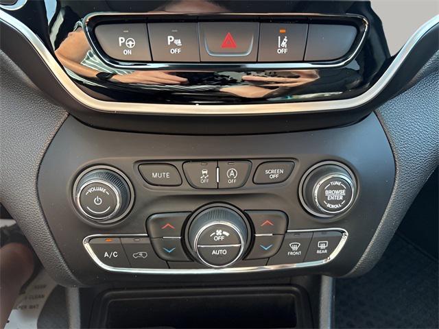 used 2021 Jeep Cherokee car, priced at $20,977