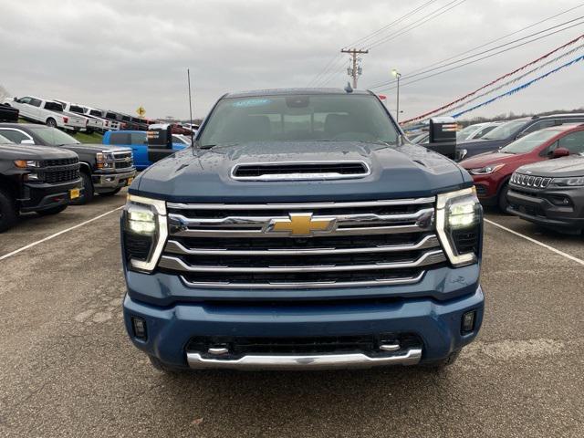 new 2025 Chevrolet Silverado 3500 car, priced at $80,082