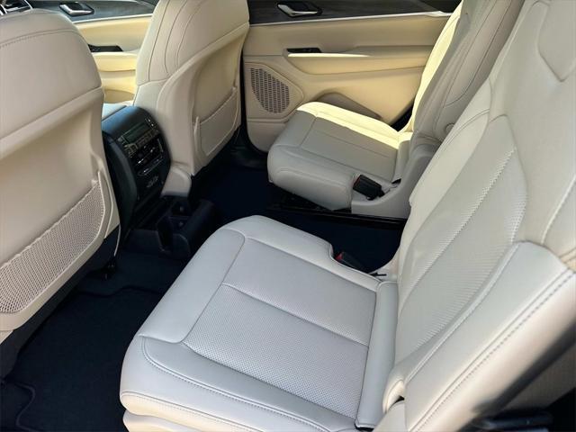 new 2025 Jeep Grand Cherokee L car, priced at $48,815