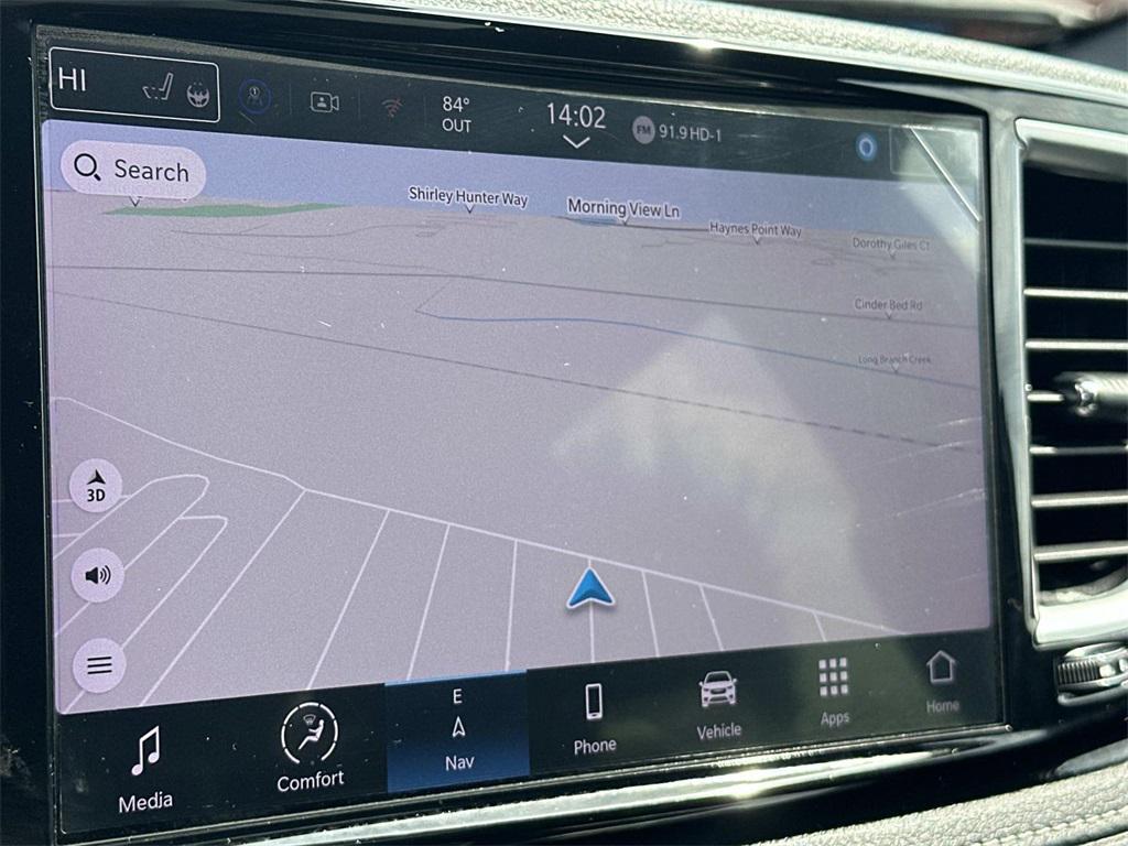 used 2022 Chrysler Pacifica Hybrid car, priced at $34,400