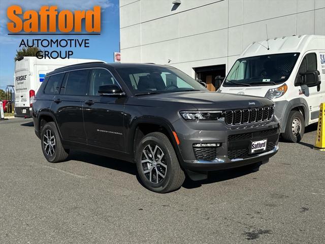 new 2024 Jeep Grand Cherokee L car, priced at $44,322