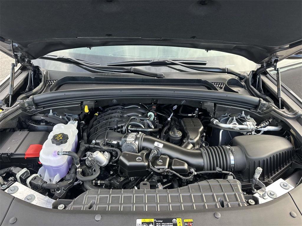 new 2025 Jeep Grand Cherokee L car, priced at $47,005