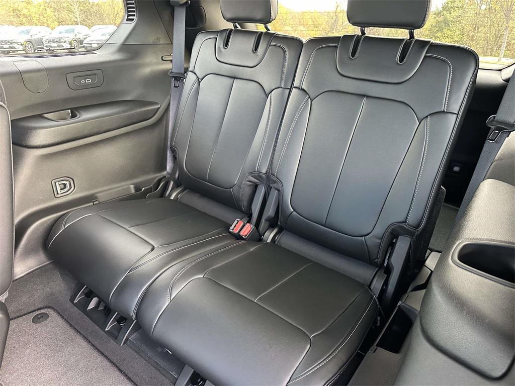 new 2025 Jeep Grand Cherokee L car, priced at $47,005