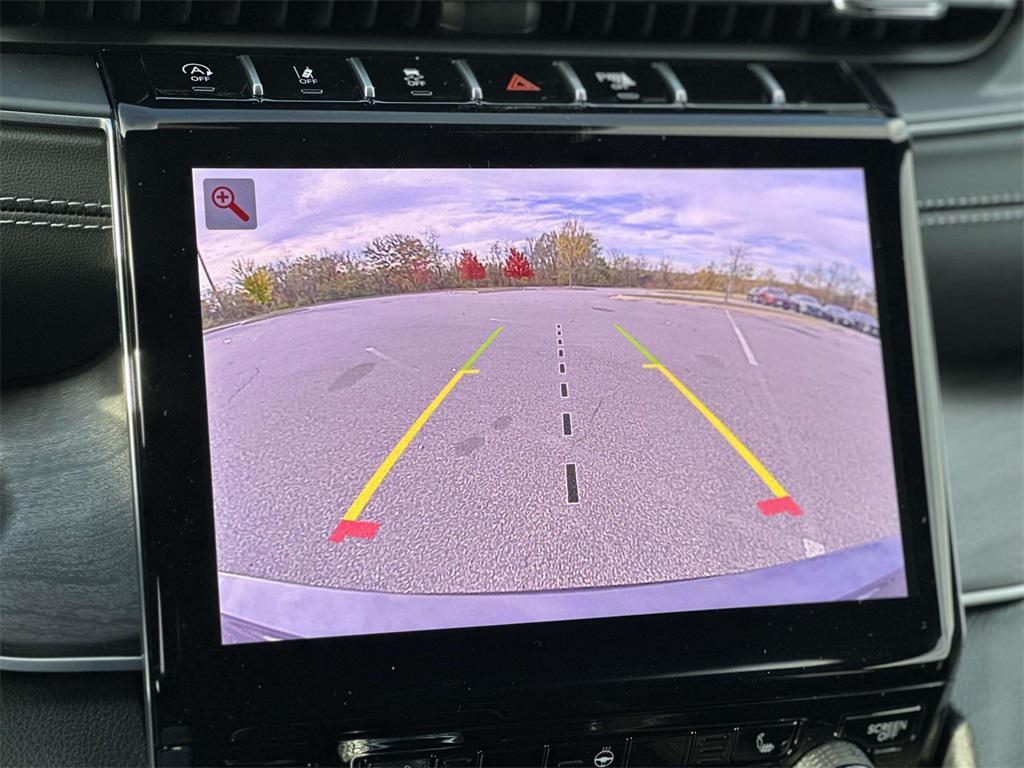 new 2025 Jeep Grand Cherokee L car, priced at $47,005