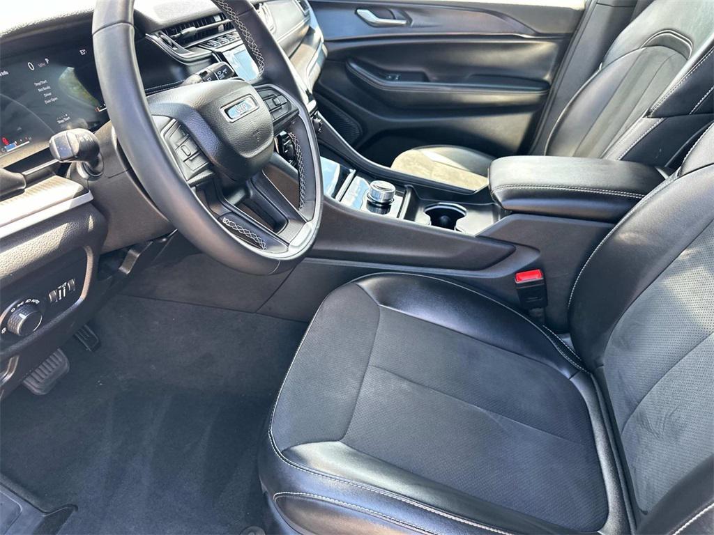 used 2024 Jeep Grand Cherokee L car, priced at $29,990